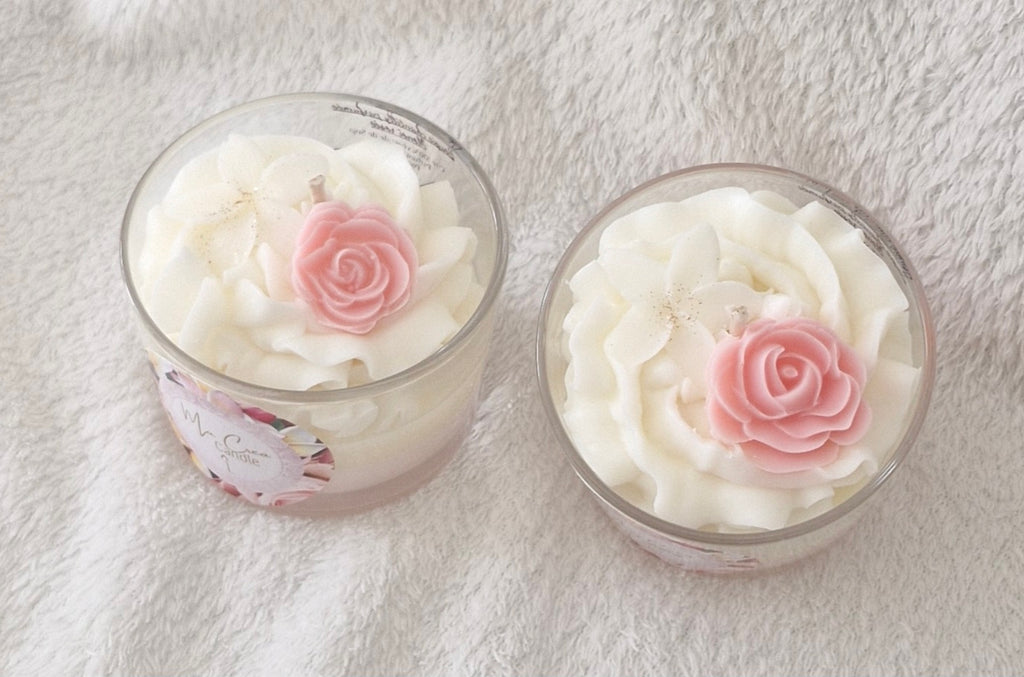 Bougie fleurie - Cire Soja naturelle 160g - Monoï Rosée